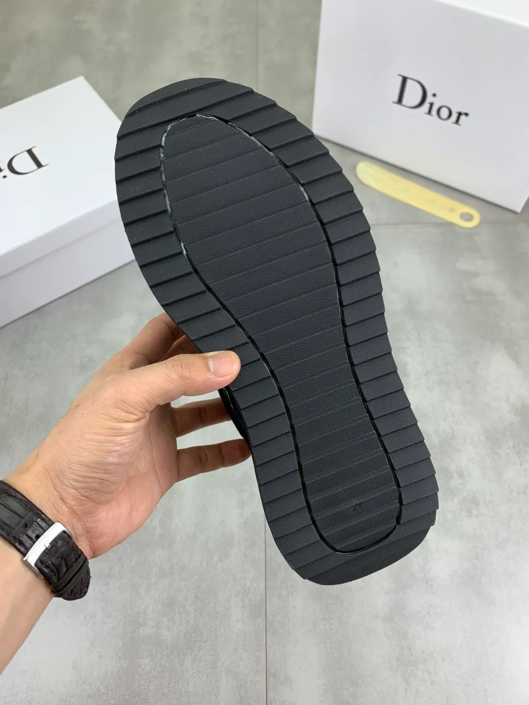 Men's Men's Shoes💰P440💰[New Style]🆘[Dior] 2025 Dior Original Lace-up Low-top Men's Shoes Classic casual shoes 🔥This model is the official classic model, with high quality and made by famous original designers. It is made of high-quality cowhide with original materials➕comfortable and breathable mesh lining➕pigskin insole. The perfect last shape and generous and fashionable design have attracted many consumers and are suitable for drivers to drive🚗. What you want is the highest quality in the market. Color: multi-color. Code number: 38--44 (45 customized)
